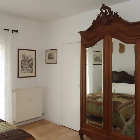 D'hotes Le Phenix 3*