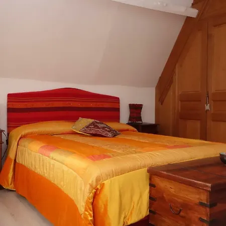 فندق مبيت وإفطار D'hotes Le Phenix Saint-Martin-du-Vivier