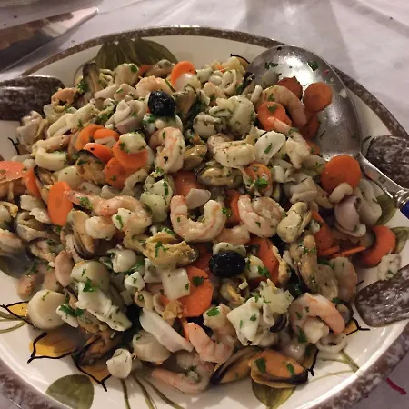 לינה וארוחת בוקר D'hotes Le Phenix