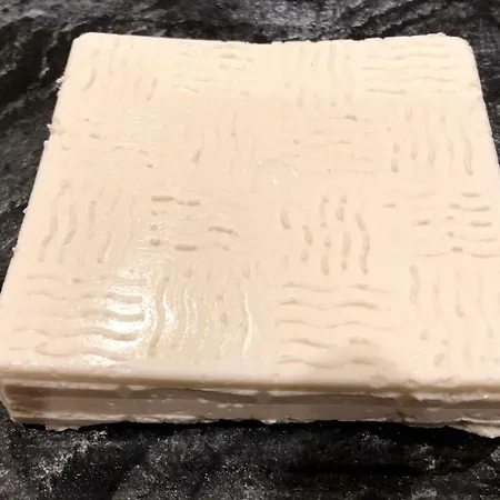 D'hotes Le Phenix לינה וארוחת בוקר 3*