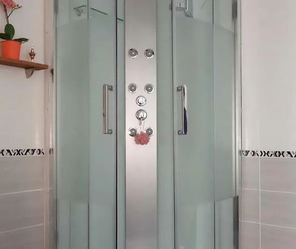 D'hotes Le Phenix Отель типа 