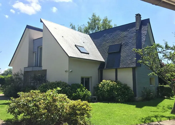 D'hotes Le Phenix Bed & Breakfast